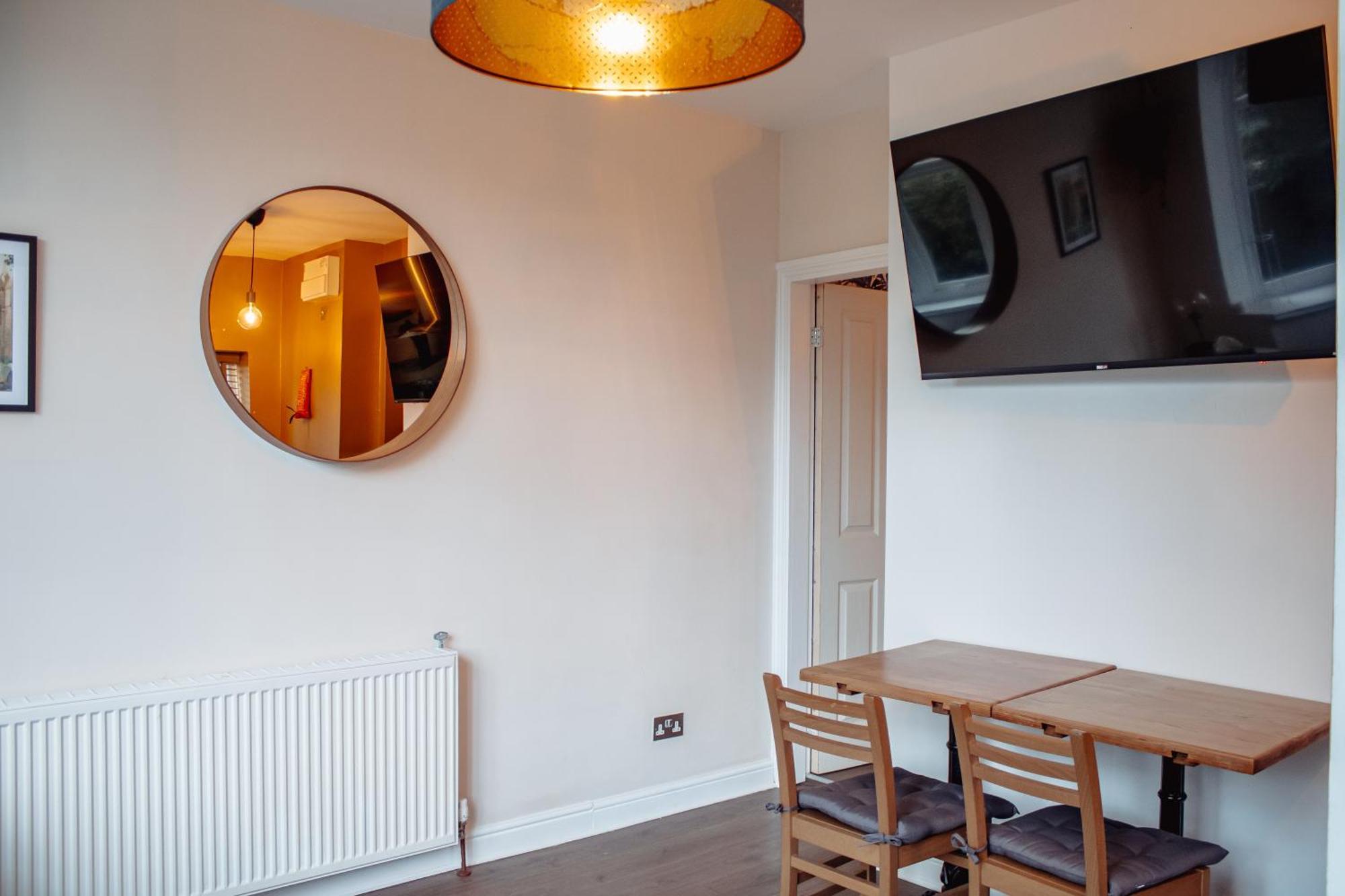 ハロゲートSpacious Flat With Free Parkingアパートメント エクステリア 写真