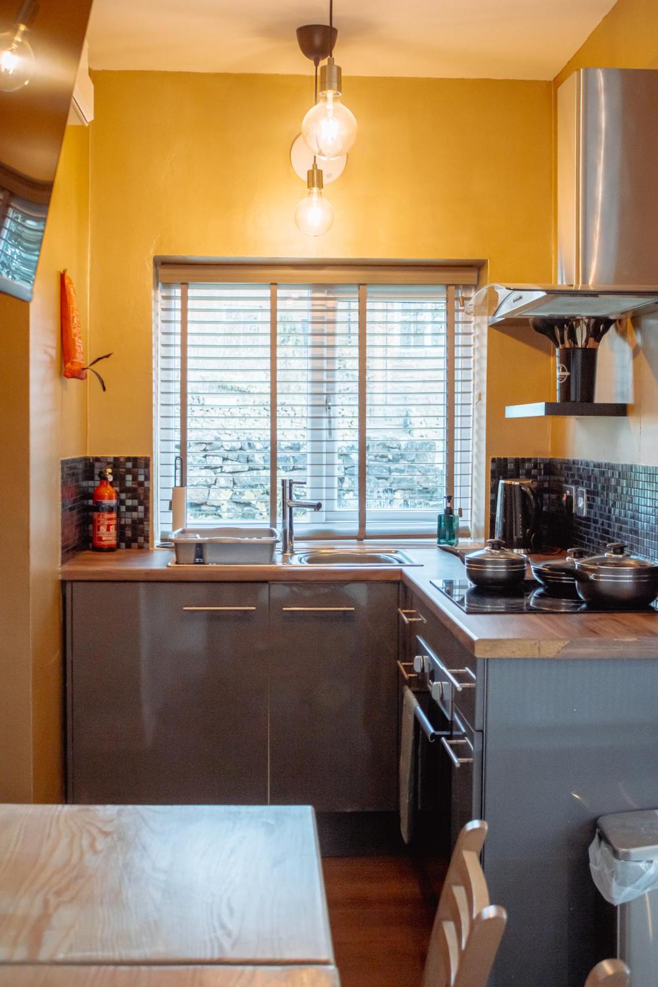 ハロゲートSpacious Flat With Free Parkingアパートメント エクステリア 写真